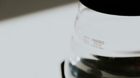 The Hario Switch: Why Dual-Path Brewing Solves the Under-Extraction Trap